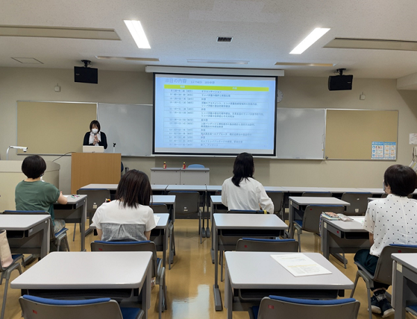 2022年度 看護実践セミナー「臨床で行なうリンパ浮腫のケア ～基礎編～」を開催しました。