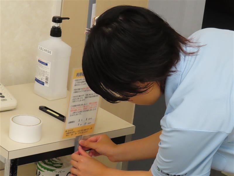 「避難所指定施設における健康保持のための温度変化の計測と啓発活動」の活動を報告します