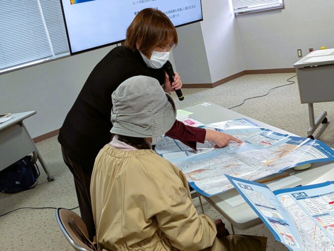 登谷講師がかほく市長寿介護課で防災講座を開催しました